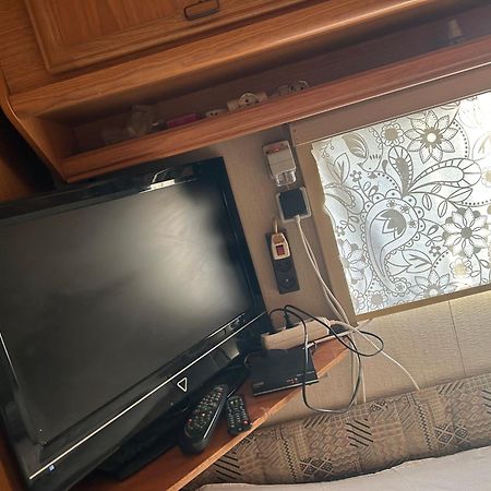 Hotel Camper For Two Banjole Exterior foto